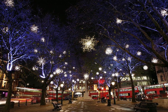 London: Christmas Lights Tour by Vintage Double-Decker Bus - Oxford Street, Regent Street, and Knightsbridge: The Lights You Came For