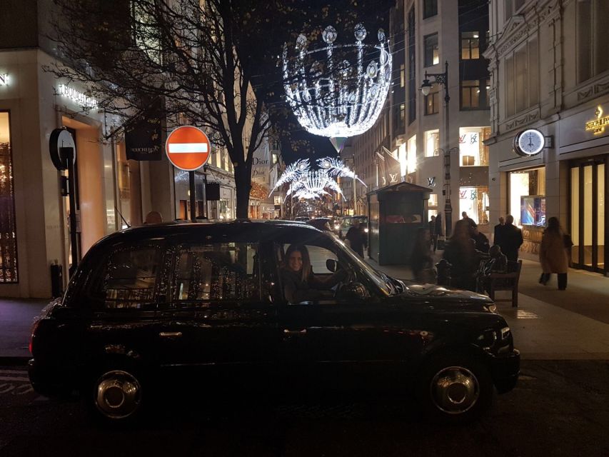 London: Christmas Lights Tour in a Black Cab - Key reasons to book this London Christmas lights black cab tour