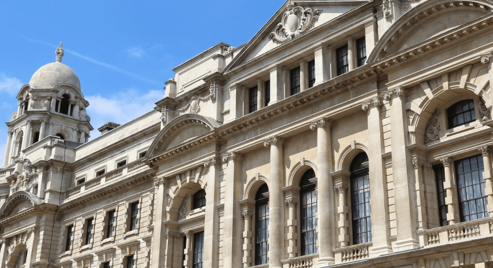 London: Churchill and World War 2 Walking Tour in London - Price and value: $18 for a guided walk that hits the core sites