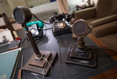 London: Churchill War Rooms Ticket & Landmarks Guided Tour - Landmark loop: Big Ben, Parliament area, and quick sight fixes