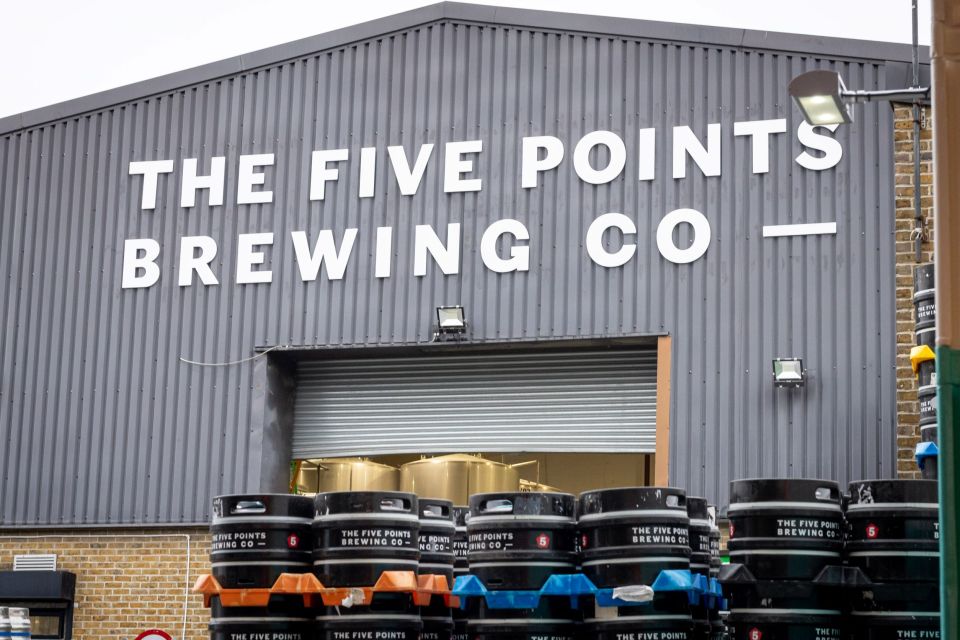 London: Craft Brewery Tour with Tasting of 4 Beers - Entering the Five Points Taproom in Hackney’s real beer neighborhood