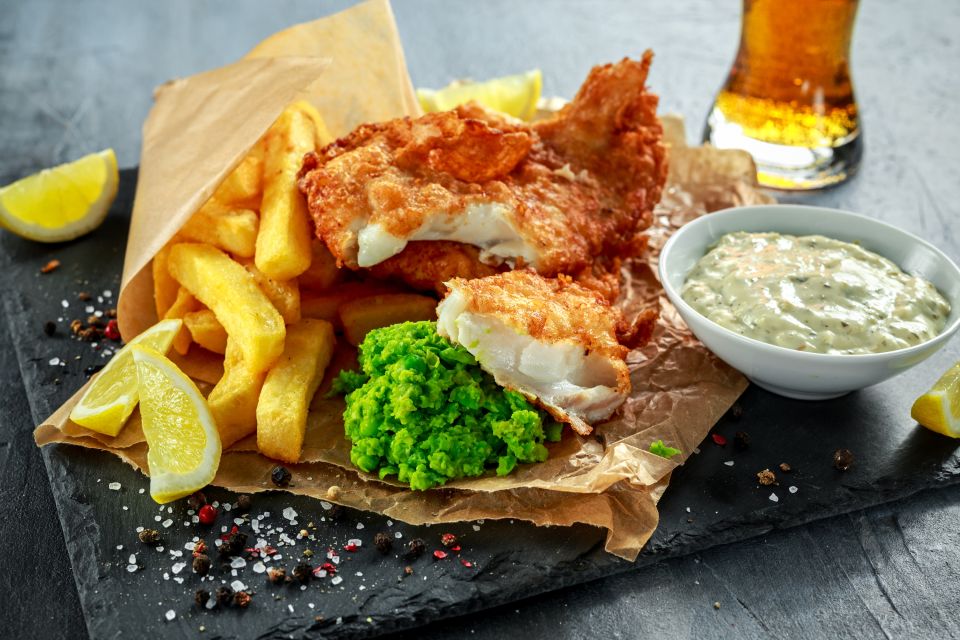 London: East End British Food & Drinks Private Walking Tour - Key things you’ll notice right away