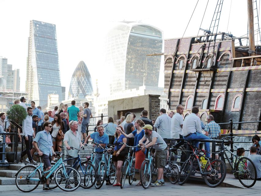 London: East London Town 3.5-Hour Bike Tour - Getting set up at 74 Kennington Road and rolling along the Thames