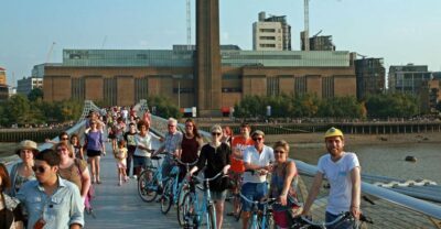 London: East London Town 3.5-Hour Bike Tour - Borough Market, the Globe area, and Tower Bridge in one run