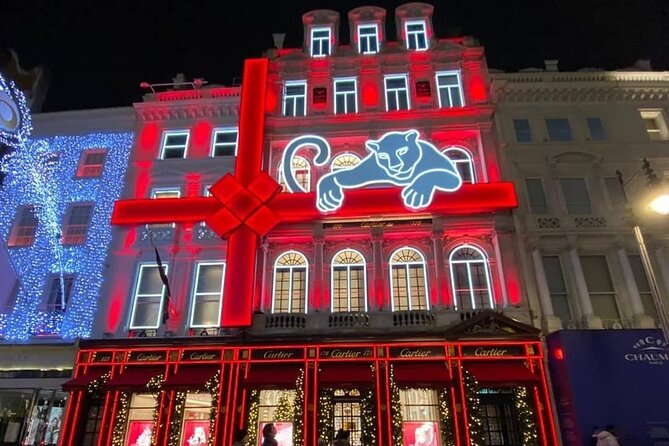 London Exclusive Christmas Lights Guided Tour by Black Cab - Selfridges: a holiday department-store display stop with real wow-factor