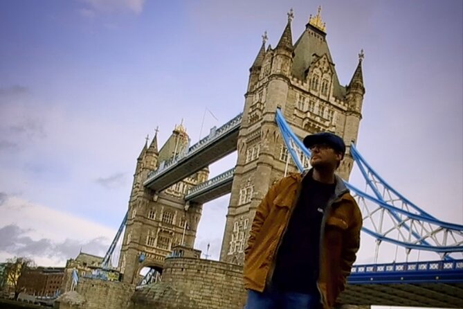 London Eye To London Bridge (River Walk) - Starting at the Golden Carousel and getting your bearings fast