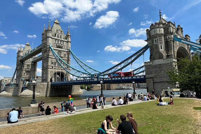 London for Kids Full Day with Westminster Abbey & Tower of London - Tower of London: legends, key castle spots, and the Crown Jewels