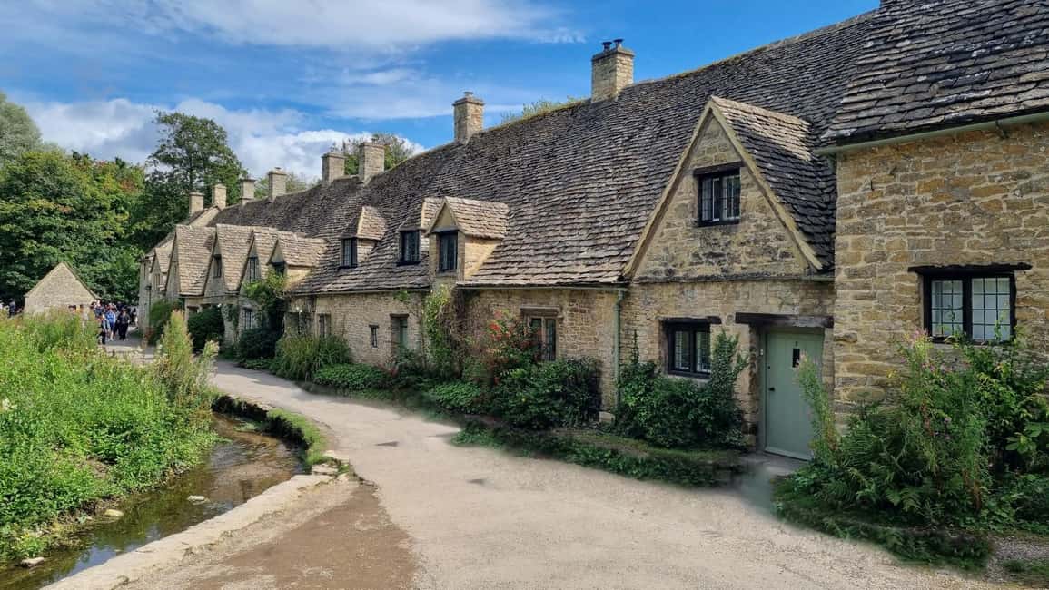 London: Full Day Cotswolds Tour with Shakespeare's Stratford - London to the Cotswolds: a full day that still feels relaxed