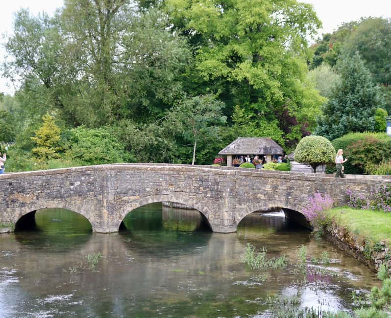 London: Full Day Cotswolds Tour with Shakespeare's Stratford - Dover’s Hill: quick views that pay back your time