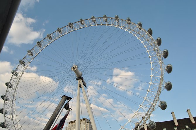 London Full Day Private Driving Tour - Tower of London area: bridges views and what that 30 minutes really means