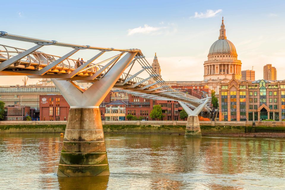 London: Full-Day Sightseeing Bus Tour with River Cruise - How this day really feels: pace, group energy, and where you’ll notice differences