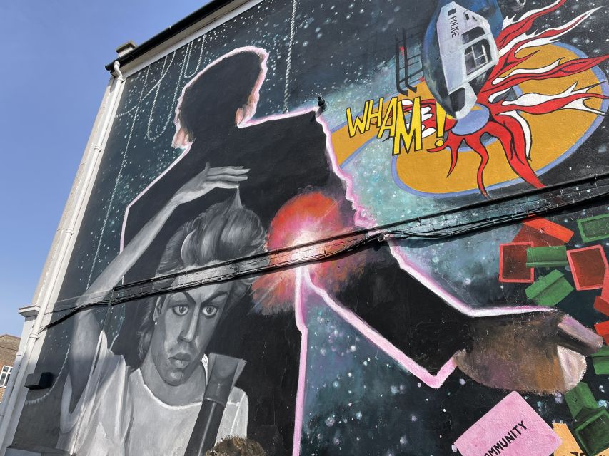 London: George Michael Tour by Black Taxi - The Wham! Origins Stop at the Pub Named in the Story