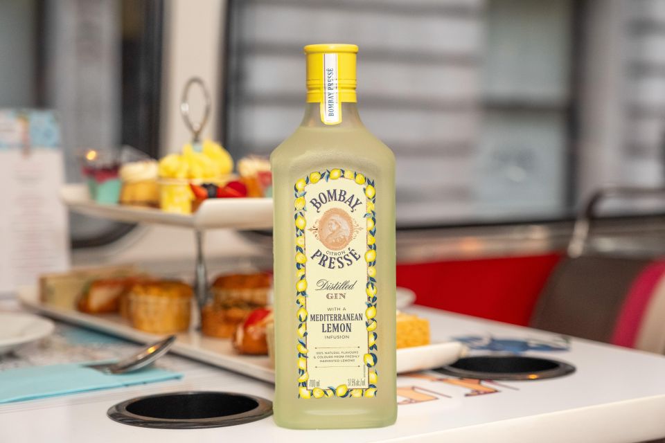 London: Gin and Afternoon Tea Bus Tour with Audio Guide - Food and drink boundaries: what you should know upfront