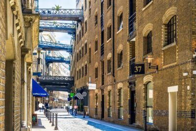 London Gin Safari: A Spirited, Juniper-Fuelled Jaunt - What You Actually Drink: Samples, G&T, and a Gin Cocktail