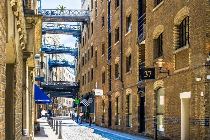 London Gin Safari: A Spirited, Juniper-Fuelled Jaunt - What You Actually Drink: Samples, G&T, and a Gin Cocktail