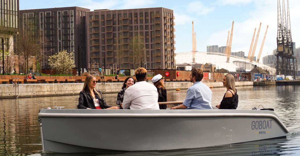 London: GoBoat Rental in Canary Wharf with London Docklands - Becoming Captain at Canary Wharf
