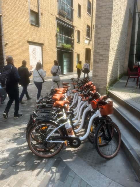 London: Guided E-bike Tour - Why an e-bike guide is such a smart way to see London fast