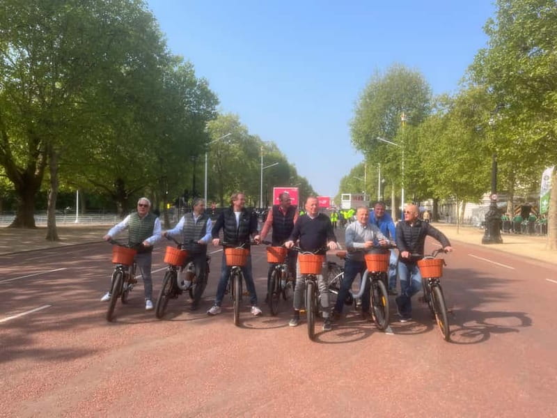 London: Guided E-bike Tour - London Bridge to Tower Bridge: a smart ending for architecture lovers