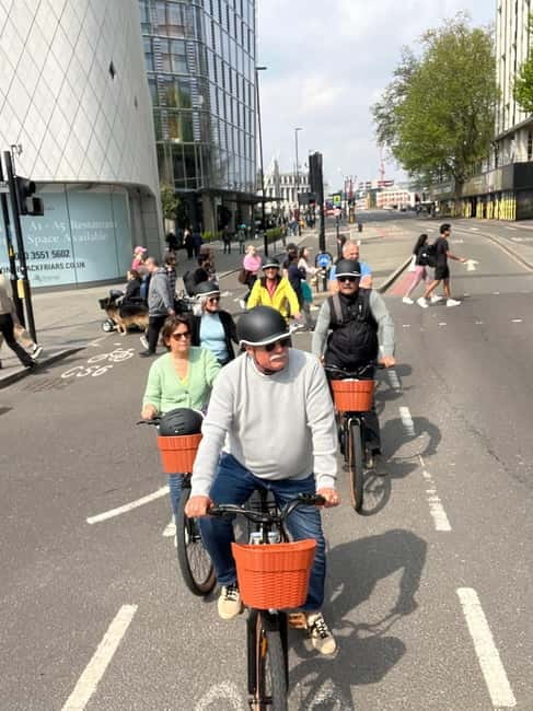 London: Guided E-bike Tour - Guide style matters: what you can expect from the ride leader