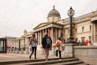 London Half Day Tour with a Local Guide: Private & Custom - Meeting at Caffè Nero, then shaping your route on the fly