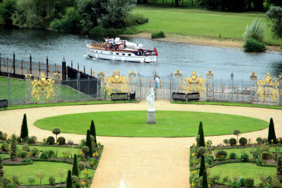 London: Hampton Court to Richmond River Thames Cruise - Teddington Lock and Kingston upon Thames: the most action-packed sightseeing moment