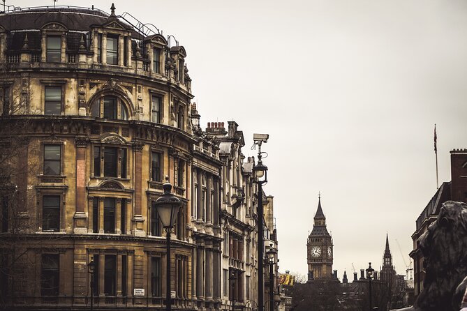 London: Harry Potter Movie Locations Magical Guided Tour - The Diagon Alley and Knockturn Alley Inspired Alleyway