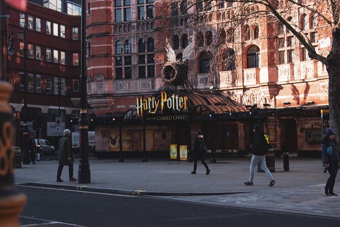 London: Harry Potter Movie Locations Magical Guided Tour - The Deathly Hallows Premiere Square: A Big London Moment