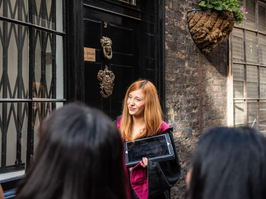 London: Harry Potter Sights and Shrek's Adventure Combo Tour - Palace Theatre and Leicester Square: Where Wizarding Meets Mainstream London