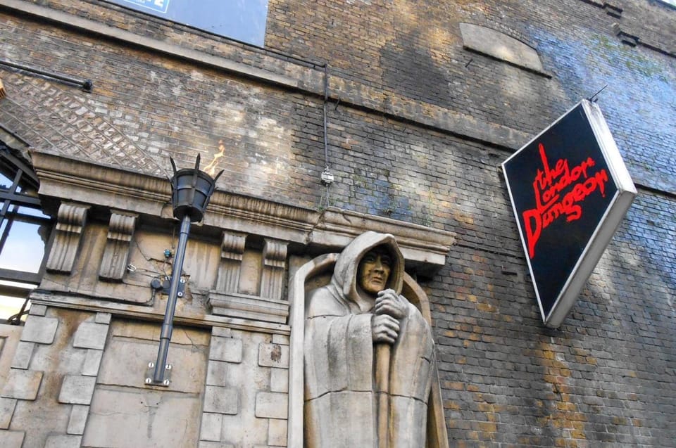 London: Harry Potter Walking Tour & the London Dungeons - Potter shop stops you can use for real souvenirs