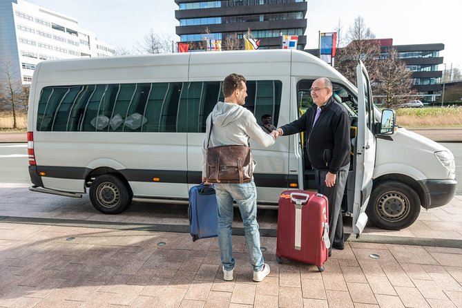 London Heathrow Airport Arrival Transfer (Airport to Southampton Hotel or Address) - Luggage Rules That Matter More Than You Think