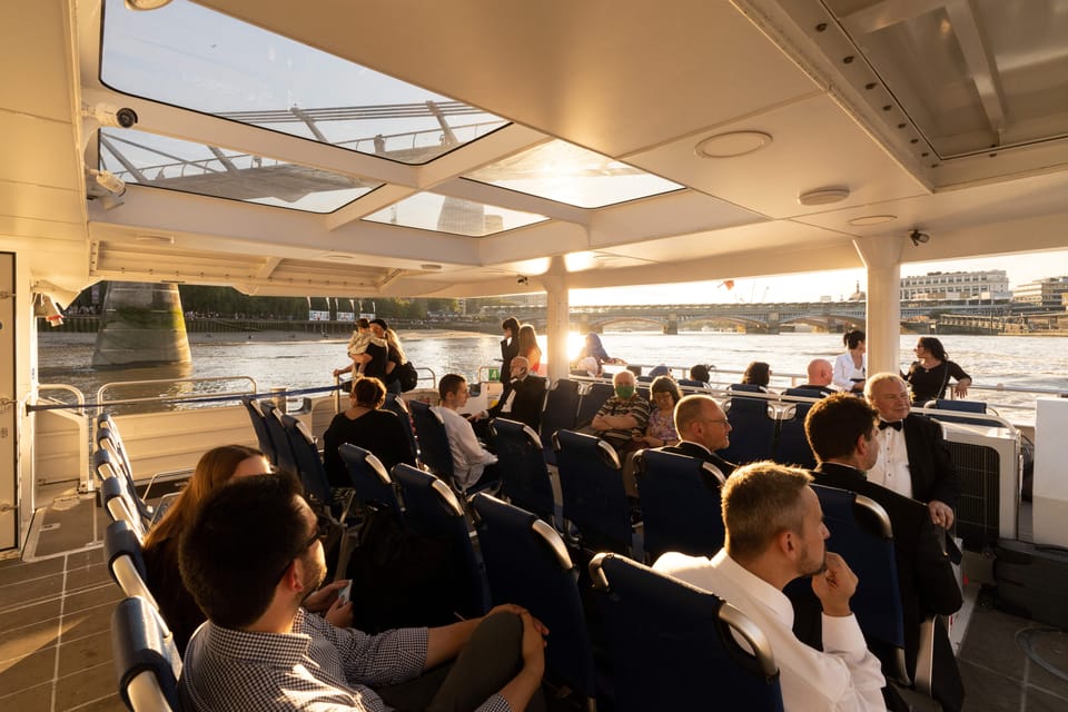 London: Hop-On Hop-Off 2-Day River Thames Sightseeing Pass - Onboard comfort: indoor cabins, outdoor deck views, and smart packing