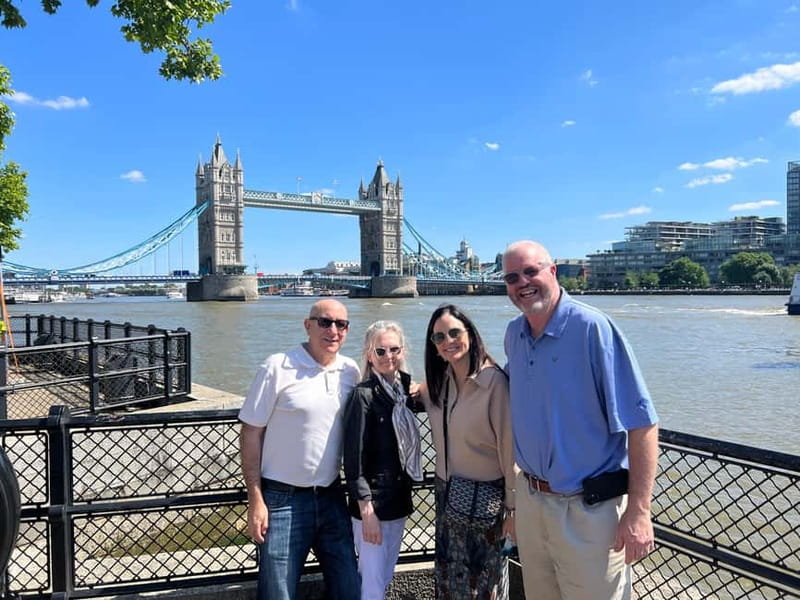 London: Iconic London Taxi Tour - Private 3 hour tour - Kensington and royal architecture spread: Harrods, Royal Albert Hall, and Kensington Palace