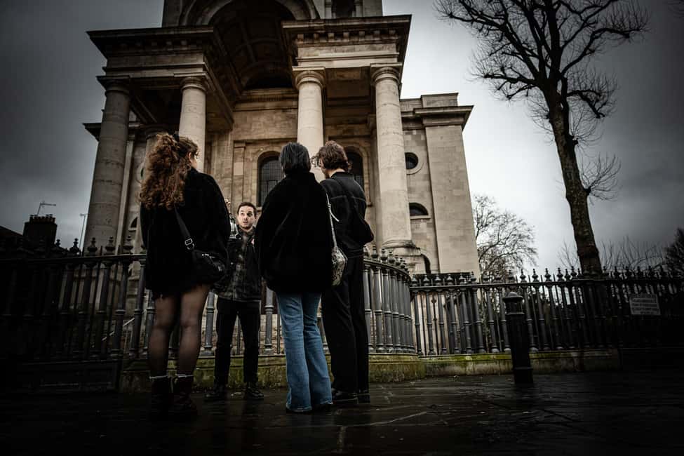 London: Jack the Ripper Interactive Tour in Whitechapel - The detective pack: how “interactive” actually works