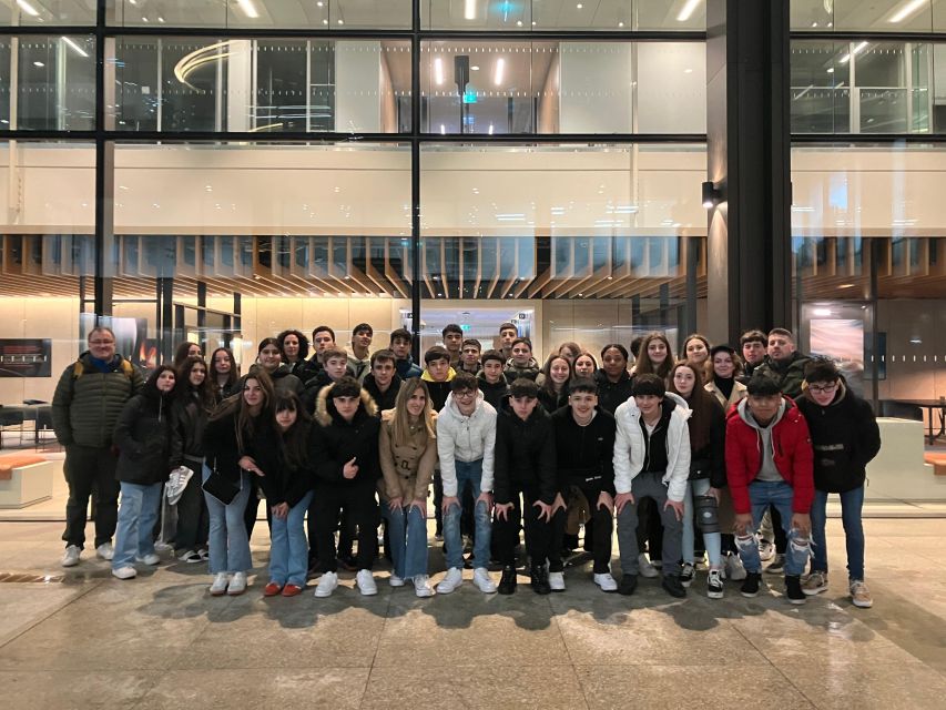 London: Jack the Ripper tour in Spanish (RLA Winner) - Spanish guide + interaction: what that feels like in practice