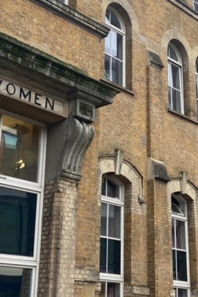 London: Jack the Ripper Walking Tour - Tower Hill Start to Trader’s Gate: Getting Oriented Fast