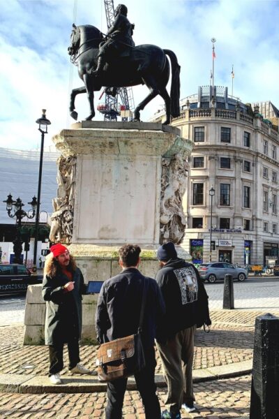 London: James Bond and Spies Walking Tour - Meeting at the London Eye (Orange Umbrella Moment)