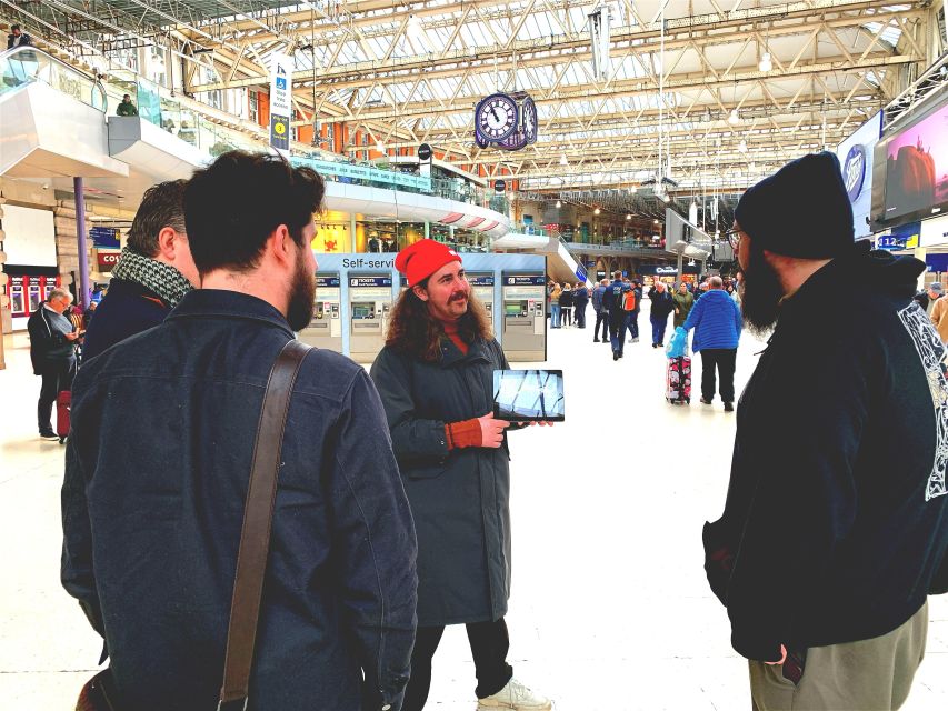 London: James Bond and Spies Walking Tour - Somerset House and the Strand: Where Stories Start to Feel Real