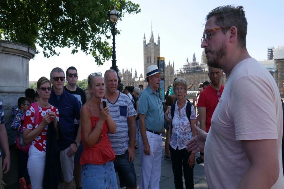 London: James Bond Filming Locations Bus Tour - Where the tour starts: Blackfriars to Bond-land in 3 hours