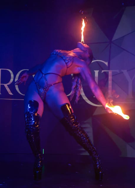 London: Kabaret Exposé - Who should book Kabaret Exposé (and who should skip it)?