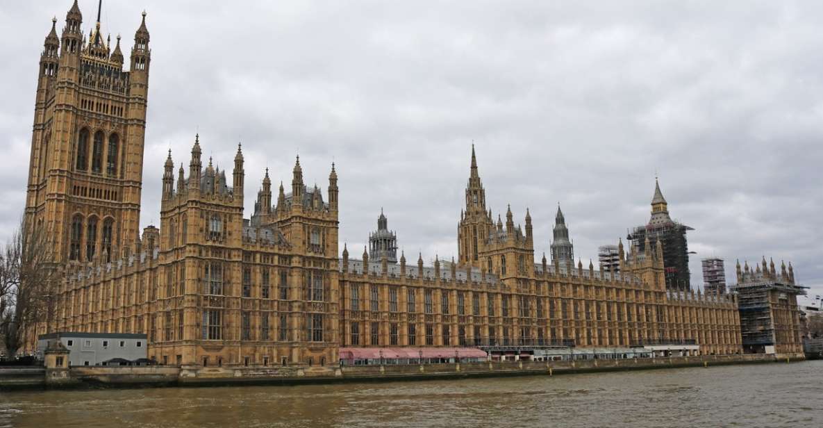 London: Kew to Westminster River Thames Cruise - Price and value: what $24.25 buys you on the Thames