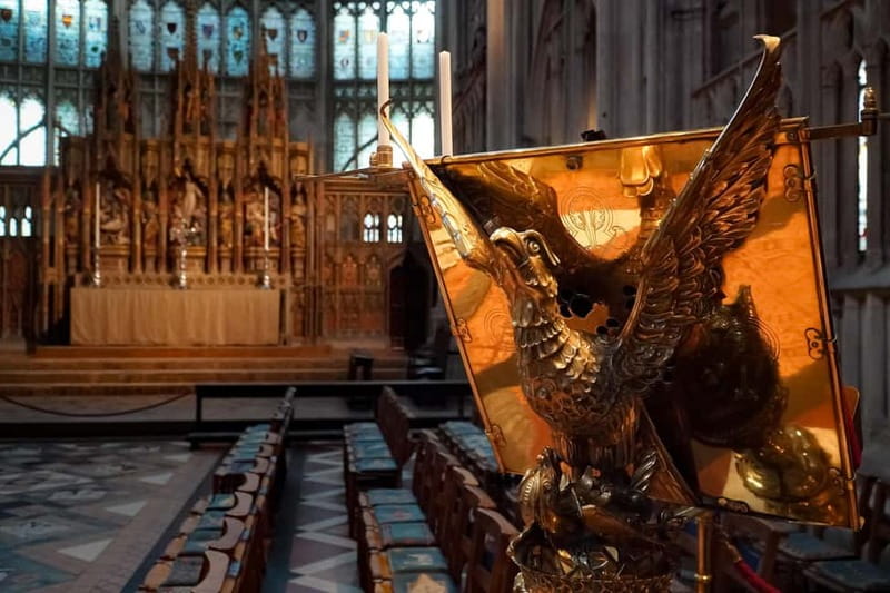 London: Lacock & The Cotswolds Harry Potter Small Group Tour - How the group day is paced (and why the headset helps)