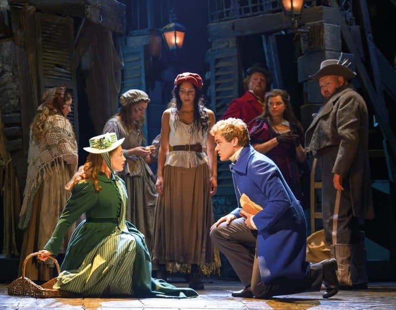 London: Les Misérables and 3-Course Meal & Sparkling Wine - Clermont Charing Cross: pre-show dining with sparkling wine