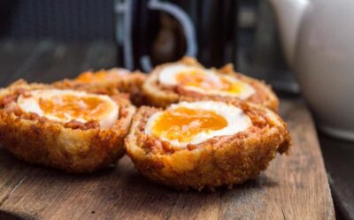 London: London Food Walking Tour - The 3-hour East End rhythm: how the walk fits food breaks