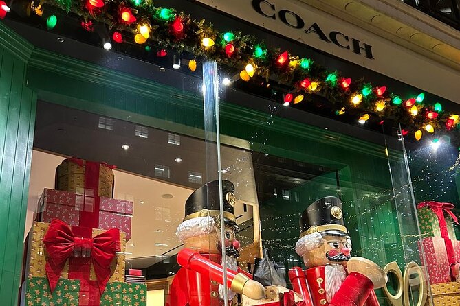 London Magical Christmas Walking Tour with Guide - New Bond Street to Piccadilly: shopping glow and London’s big intersection