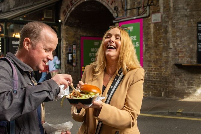 London Market Food Experience Tailored to Your Tastes - The riverside stretch: conversations plus small historical details