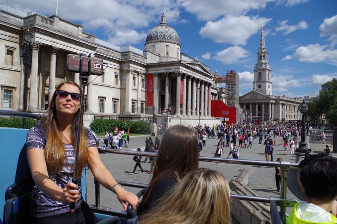 London Panoramic Open Top Bus Tour with Audio Guide - London Eye and the Elizabeth Tower (Big Ben): the photo finish