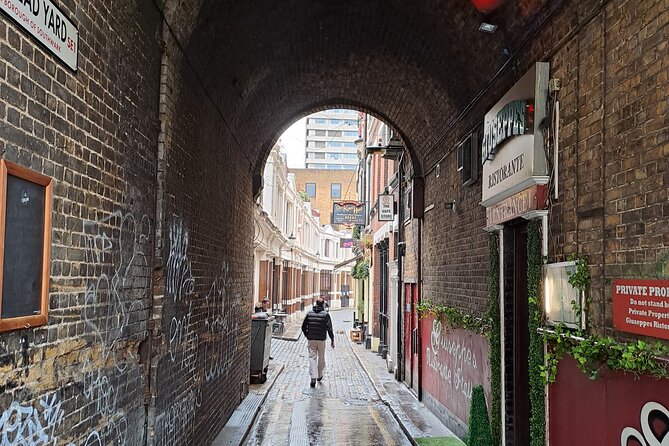 London Past & Present Backstreet Historical Tour - From Cheapside to Tower Hill: How the Walk Sets Up 2,000 Years