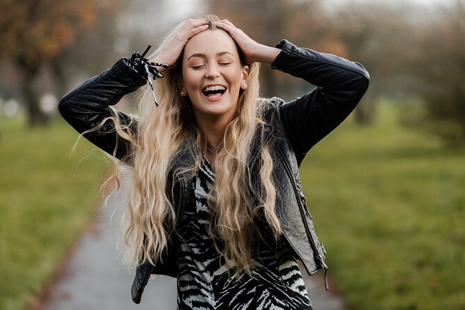London photoshoot with Pro photographer. Prewedding/Individual/Family - Price and Value: $178 for a Private Pro + Real Post-Production