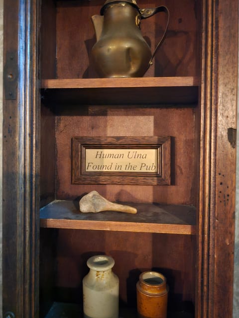 London: Pilgrims and Pirates Historical Pub Tour - Four Riversides Pubs: What You’re Really Paying For