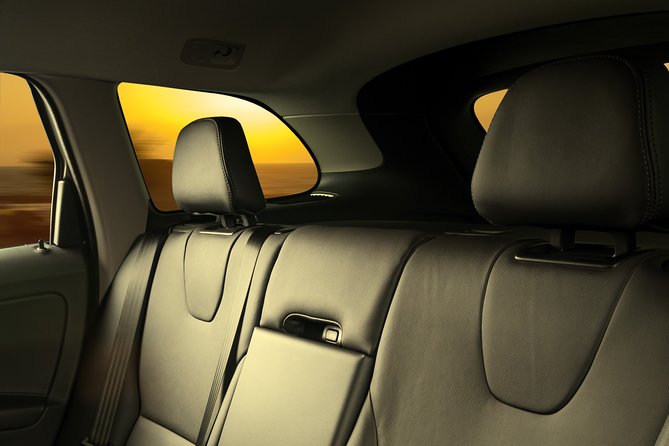 London Private Airport Transfer from LGW/LHR to Central London - The Ride: Comfort, Timing, and What 35 Minutes Really Means